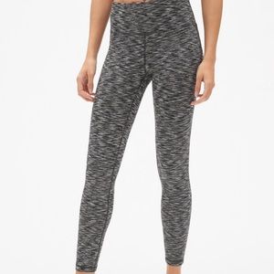 GapFit Blackout gFast Spacedye High Rise Leggings